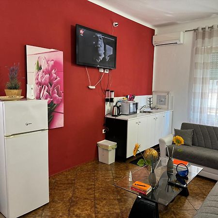Crown Guest House Пиза Екстериор снимка