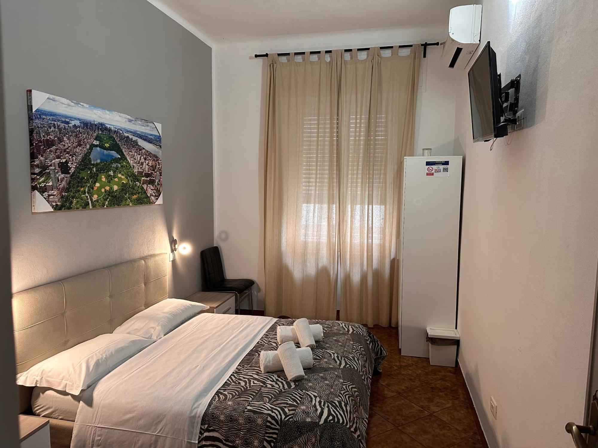 Crown Guest House Пиза Екстериор снимка