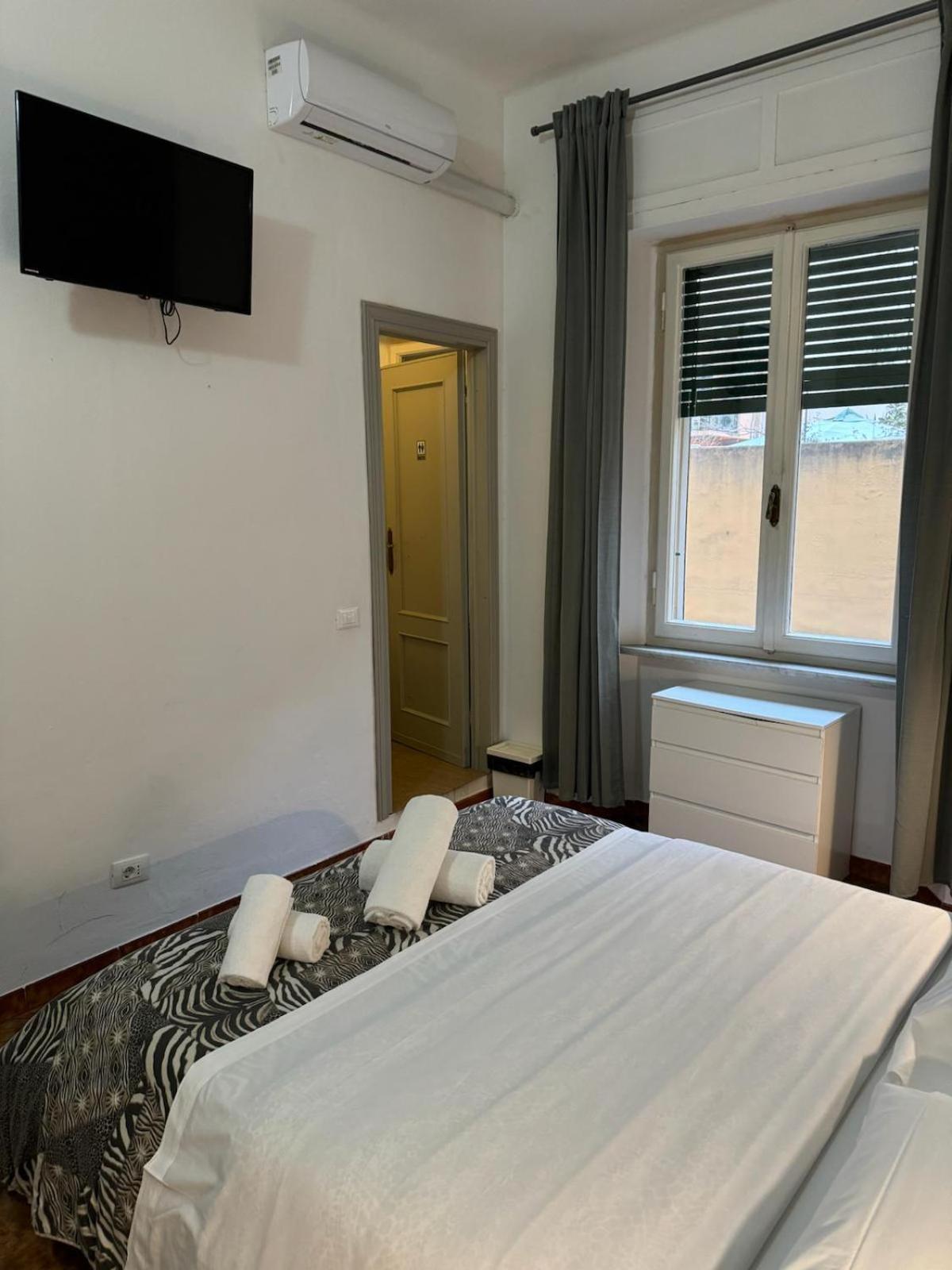 Crown Guest House Пиза Екстериор снимка