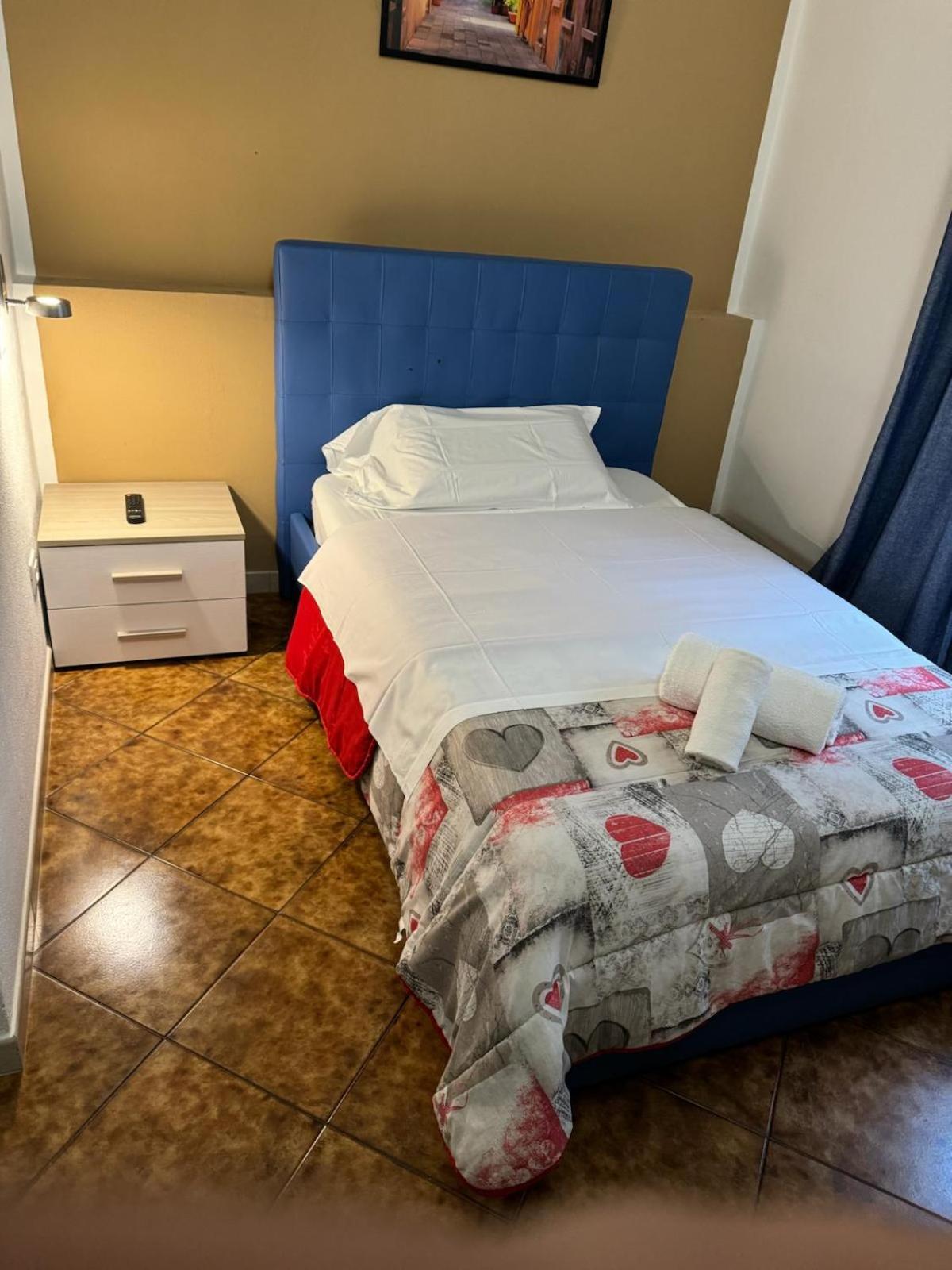 Crown Guest House Пиза Екстериор снимка