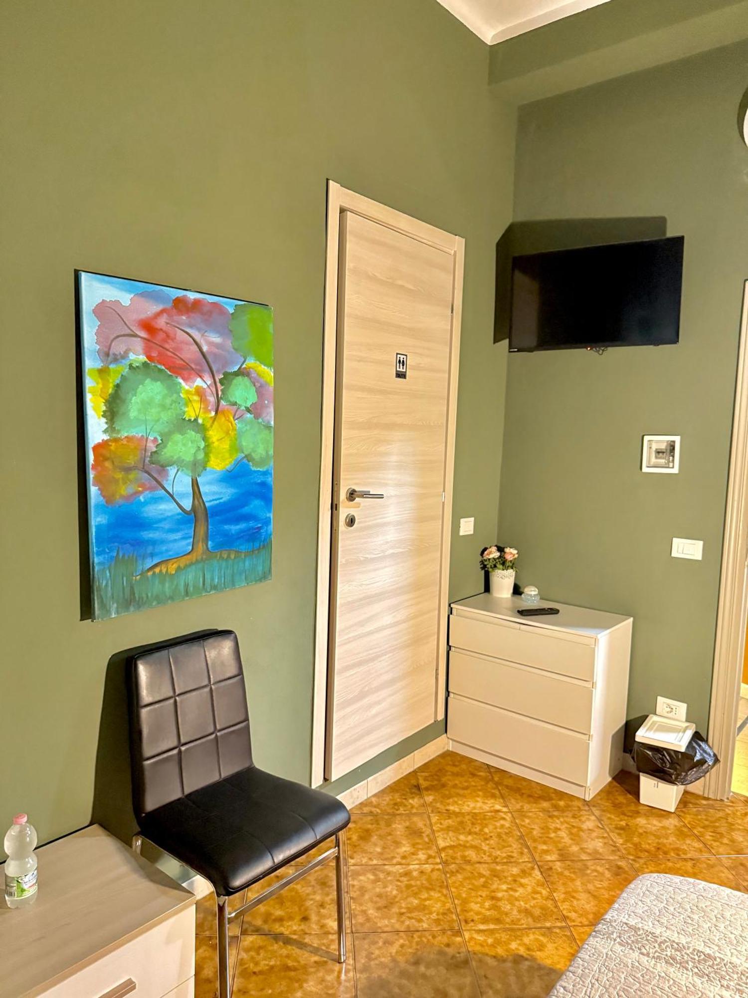 Crown Guest House Пиза Екстериор снимка