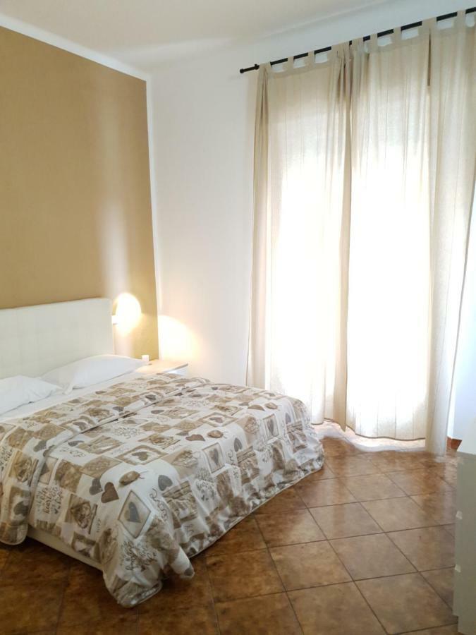 Crown Guest House Пиза Екстериор снимка